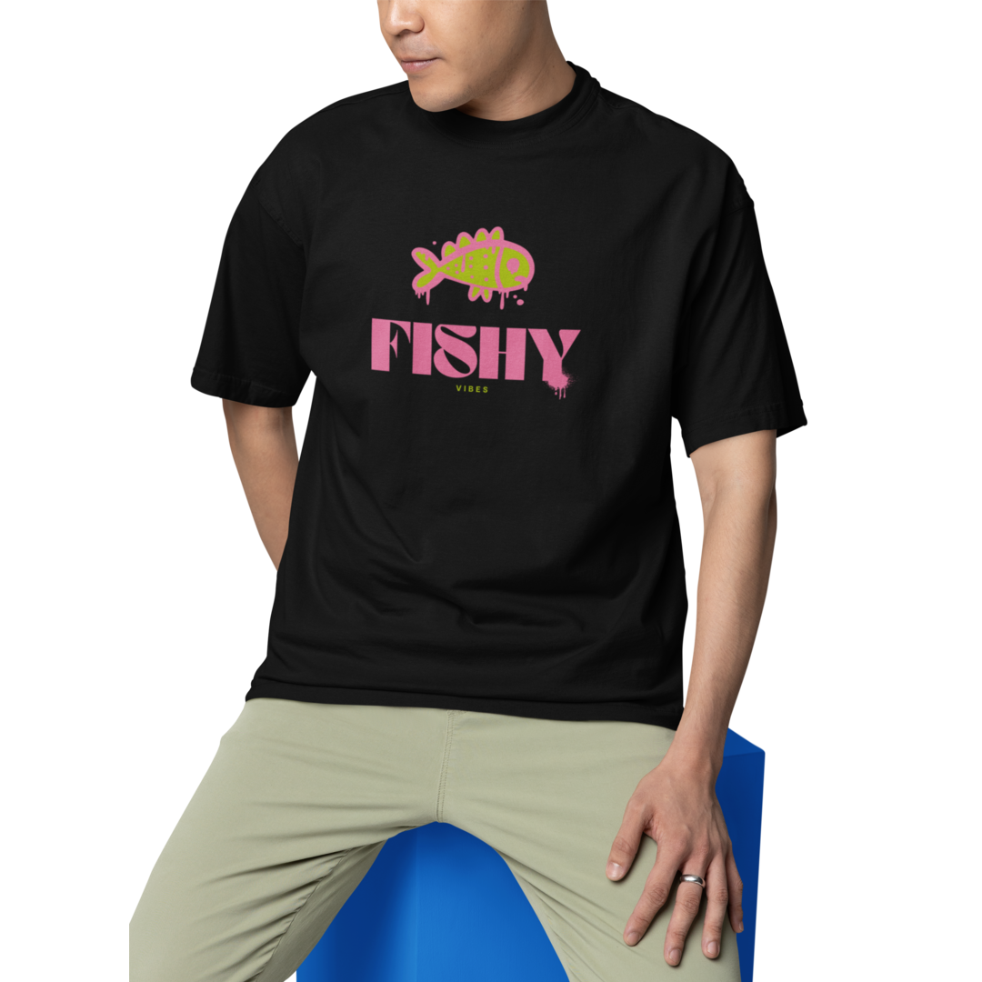 Fishy vibes - Oversized Shirt
