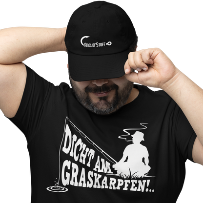 Dicht am Graskarpfen - Premium T-Shirt